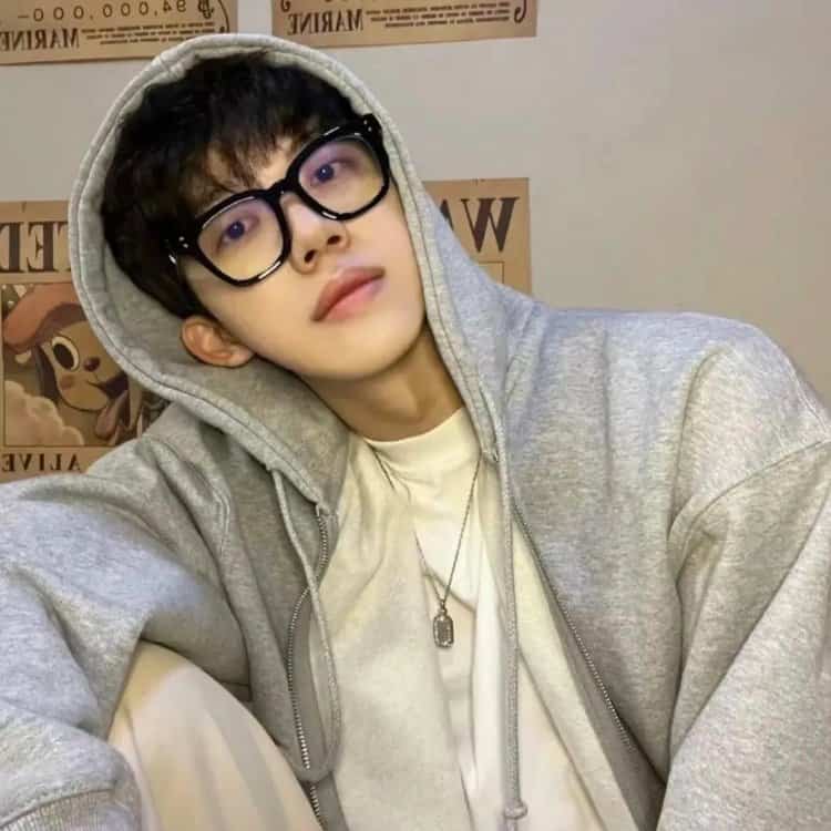 看起来很高级的男生头像 值得长期不换的微信男头_2