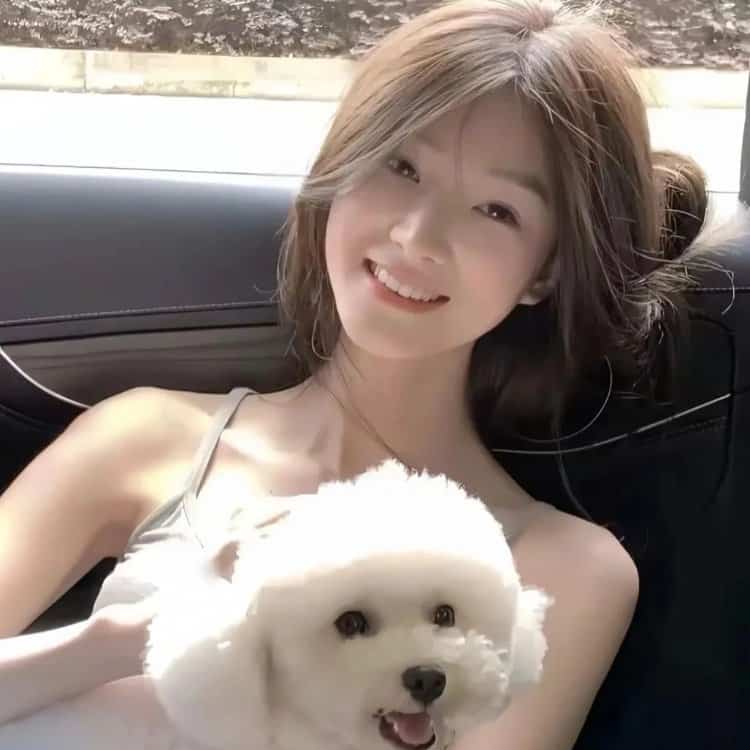 浪漫唯美治愈系真人照片女生头像 慵懒偏冷淡风微信女头_9