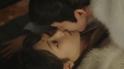 压在女朋友身上的感觉?压在女朋友身上是件很幸福的事?_1