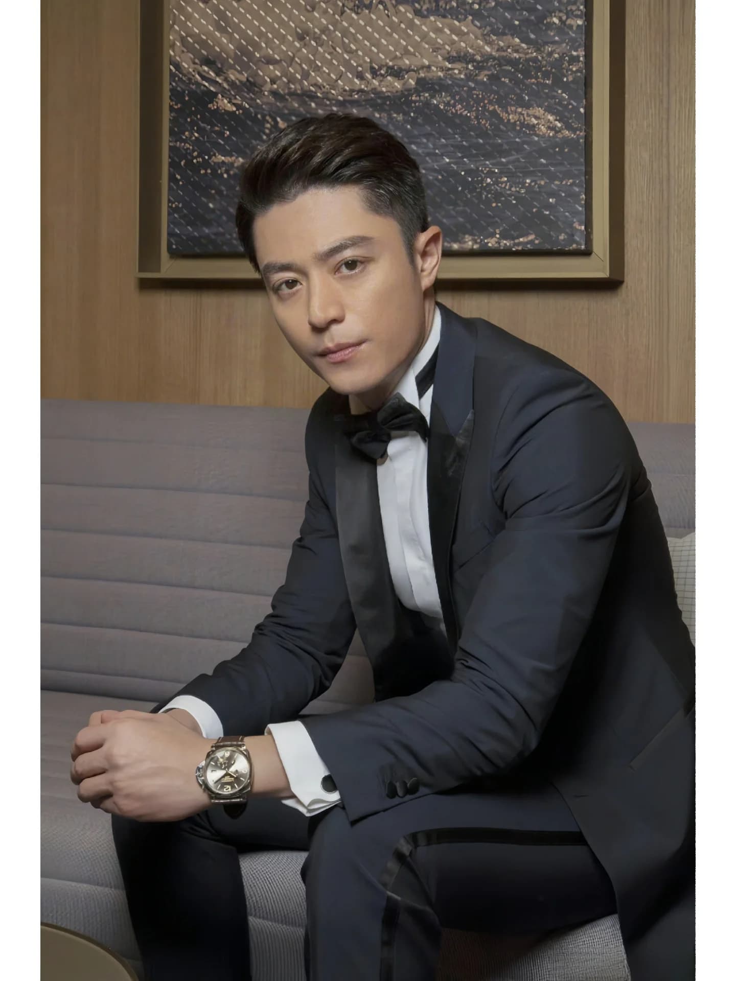 男人闷骚的特征有什么表现？闷骚型的男生受欢迎吗是好还是坏？_1