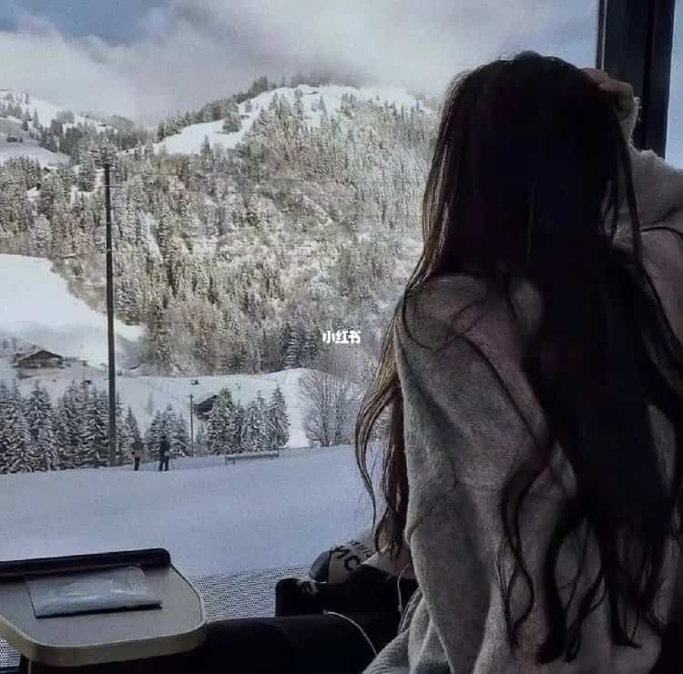 真人照片清冷破碎感女生头像 ins高级质感小众女头_3