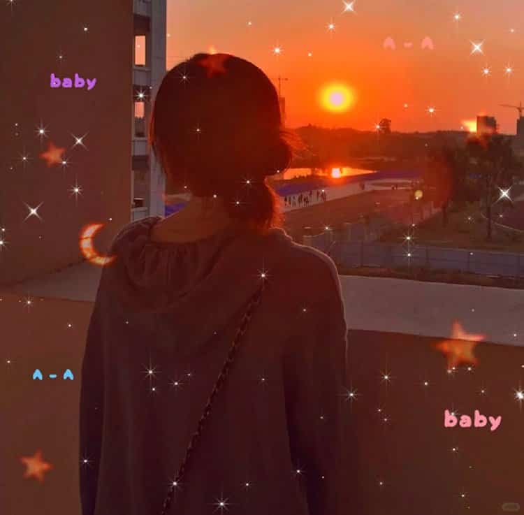 日落氛围感女孩背影微信头像 真人不露脸背影夕阳女生头像_21