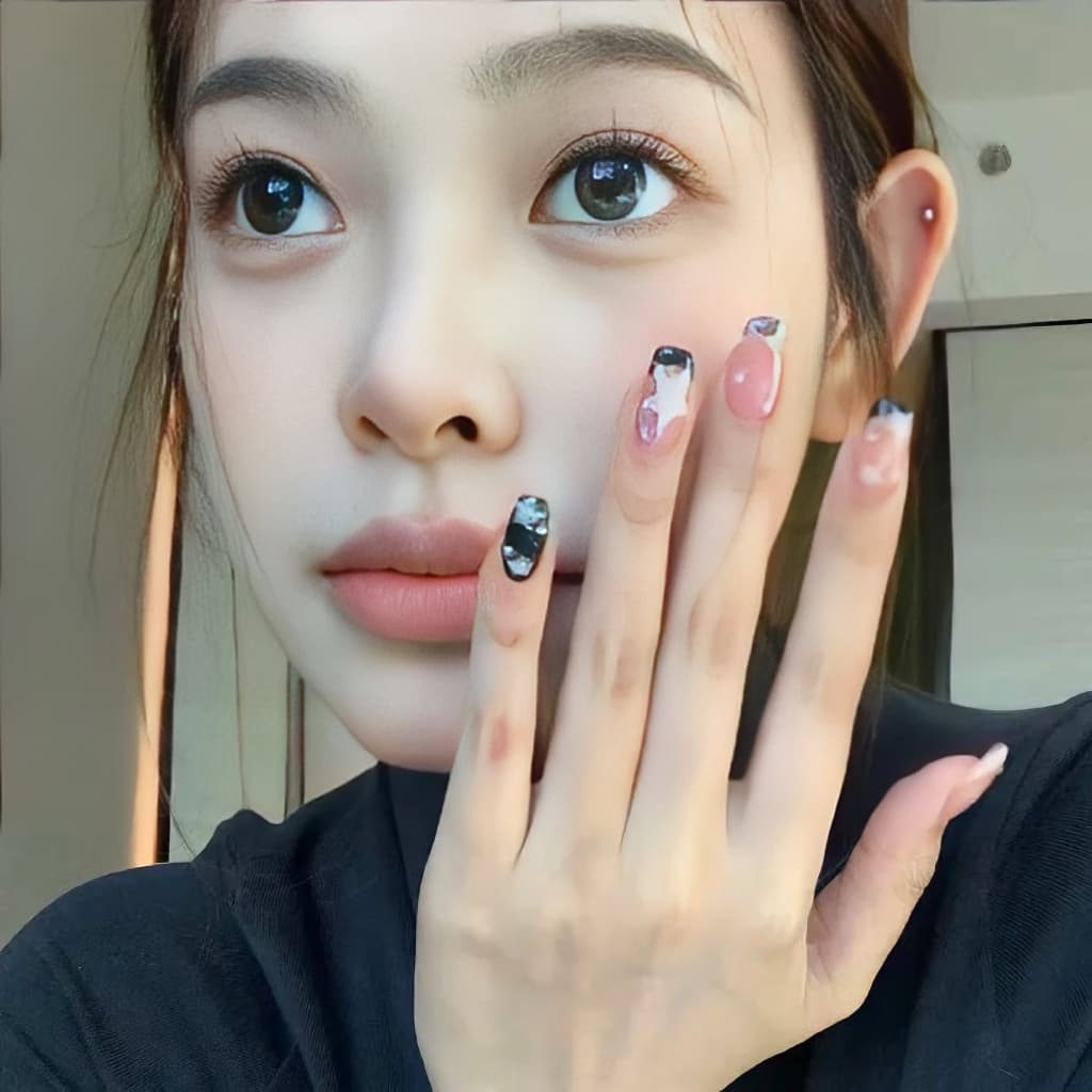 𝙒𝙚𝘾𝙝𝙖𝙩纯欲怼脸女生头像 ​​,怼脸拍很好看的女生头像_6