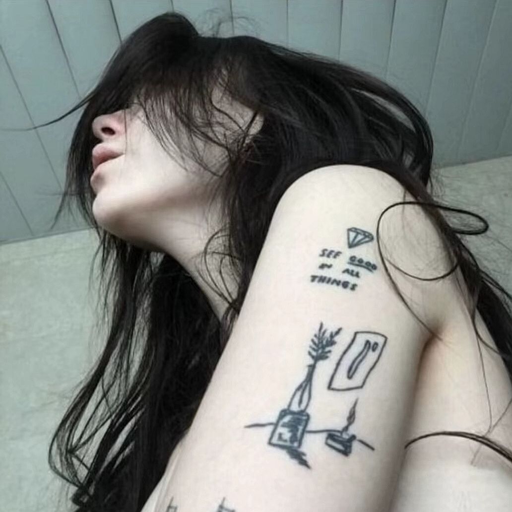 氛围感高级小众的女生头像，很小众却很惊艳的头像_13
