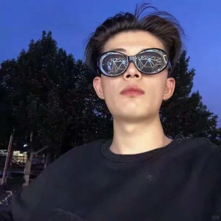 适合长期不换的小众真人男生头像 氛围感拉满的微信男头_21