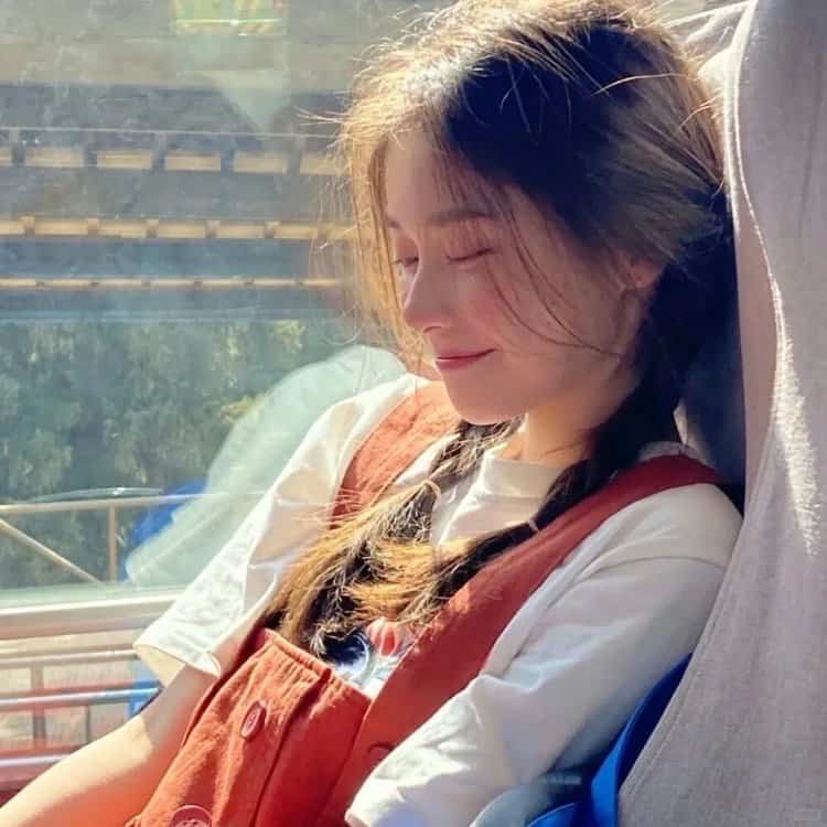 ins高级质感爱笑的甜美女孩真人女生头像 一直不舍得换的闺蜜头像_1