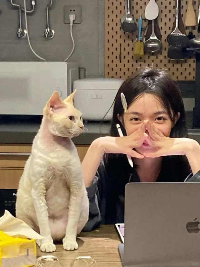 自然不刻意的表达热爱工作努力学习的微信女头_10