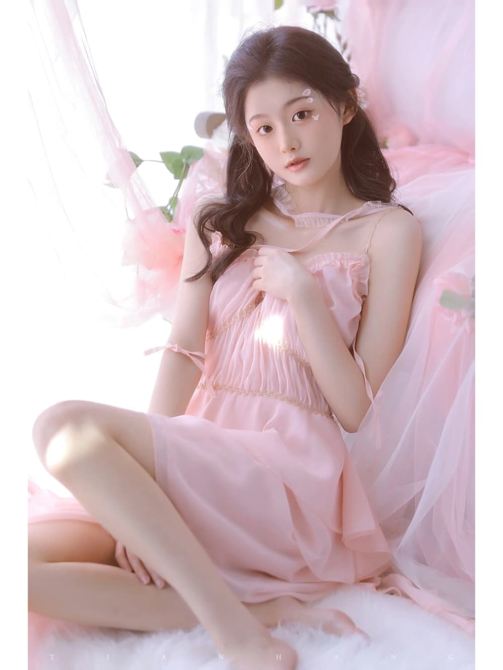 小小花蕾深处绽放的花朵公主梦写真_6