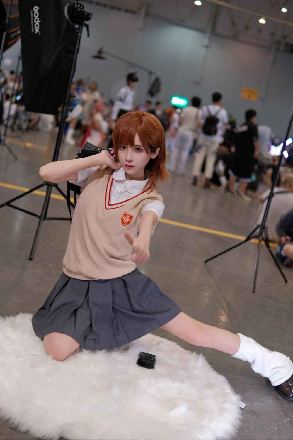 长发炮姐真人照片，炮姐御坂美琴cosplay_2