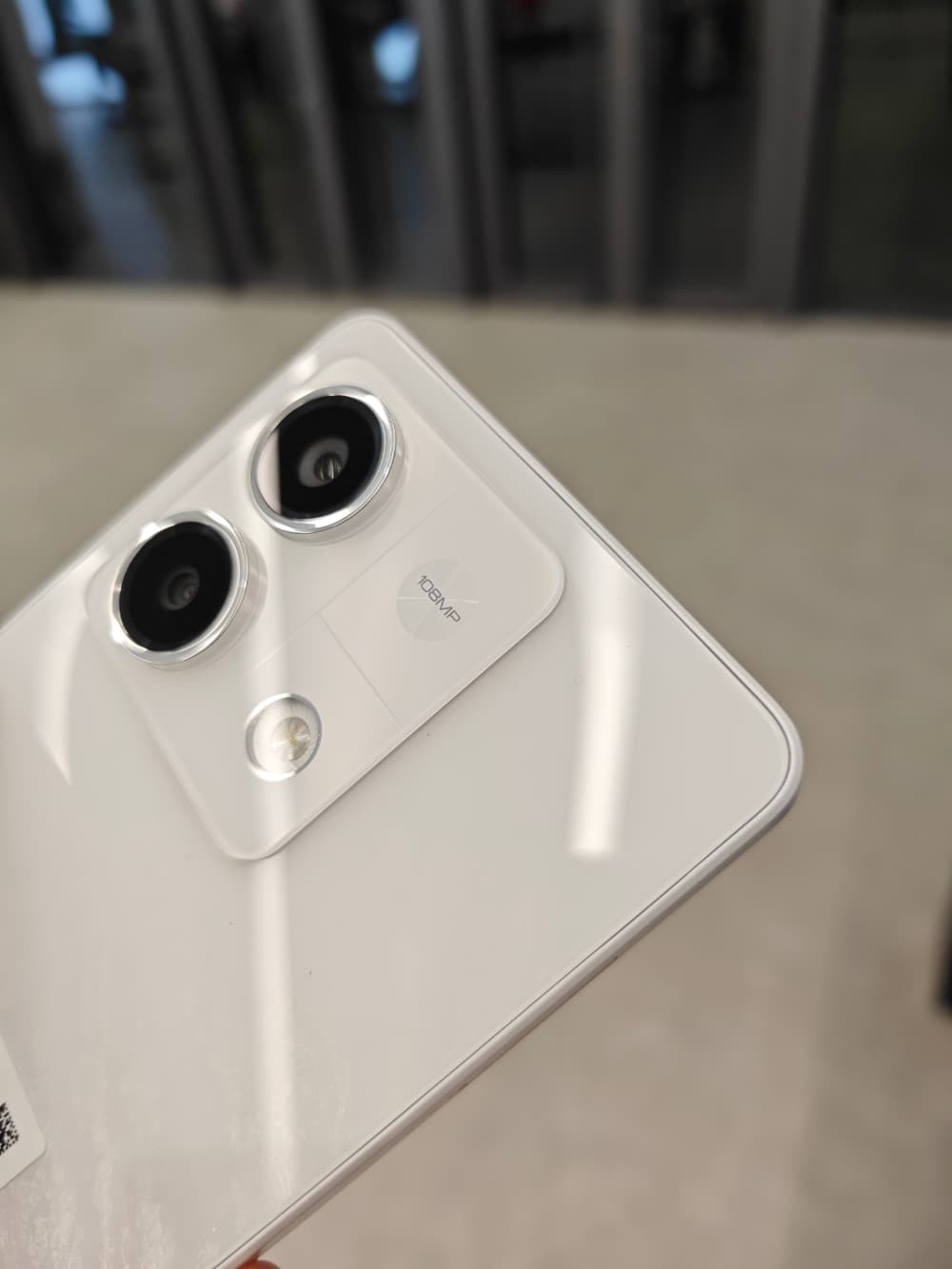 Redmi Note 13下巴大不大 高清图_2