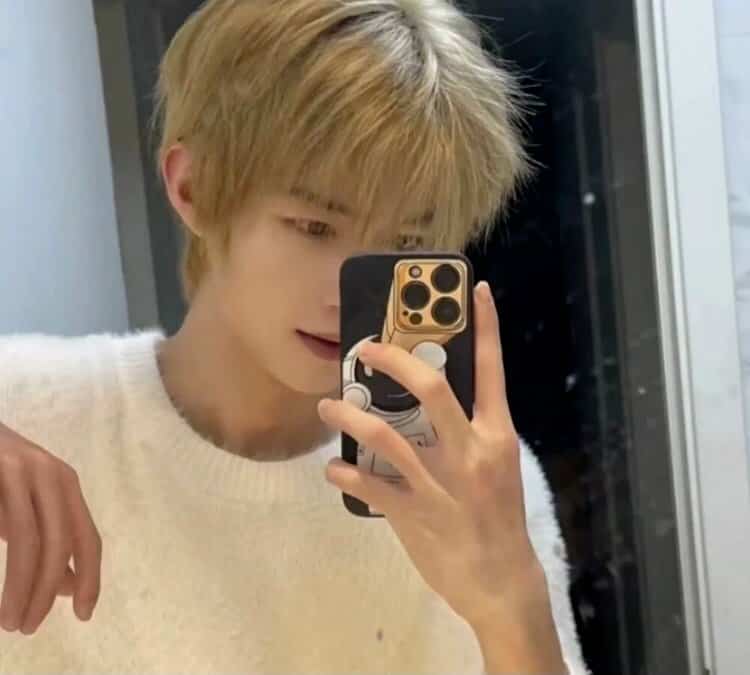 低调耐看不容易被发现的真人情头 隐秘又高级情侣头像_6