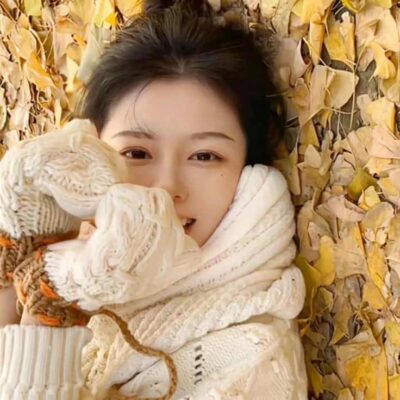 秋日清冷氛围感真人女生头像 文艺复古秋意渐浓微信头像