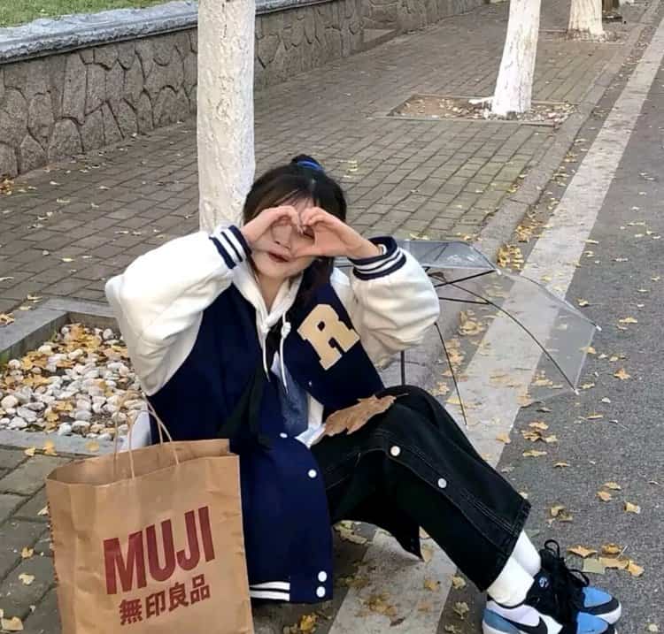 秋天落叶伤感女生头像 真人头像 适合秋天用的微信头像_4
