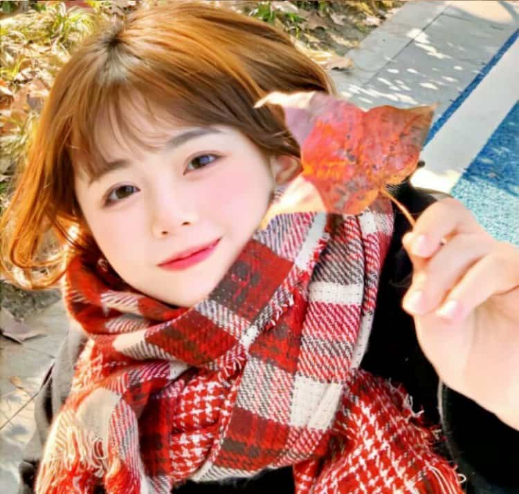 秋天落叶伤感女生头像 真人头像 适合秋天用的微信头像_16