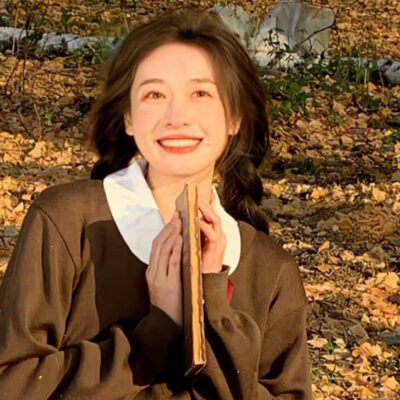 秋天落叶伤感女生头像 真人头像 适合秋天用的微信头像