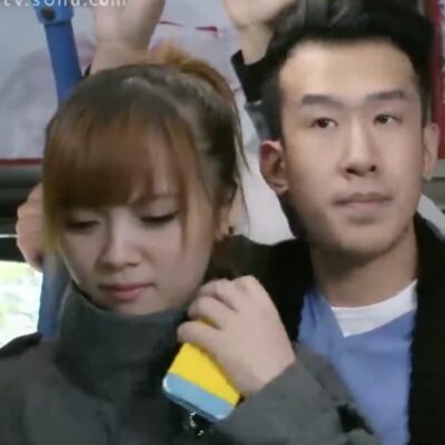 《屌丝男士》大鹏于洋随着公交车一晃一晃一撞！