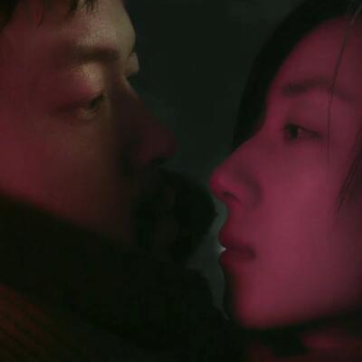 《白日焰火》桂纶镁廖凡摩天轮片段,我在摩天轮截了一段小视频