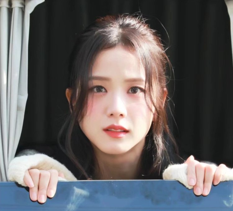 jisoo金智秀绝美神仙图头像 女生喜欢的明星微信头像_13