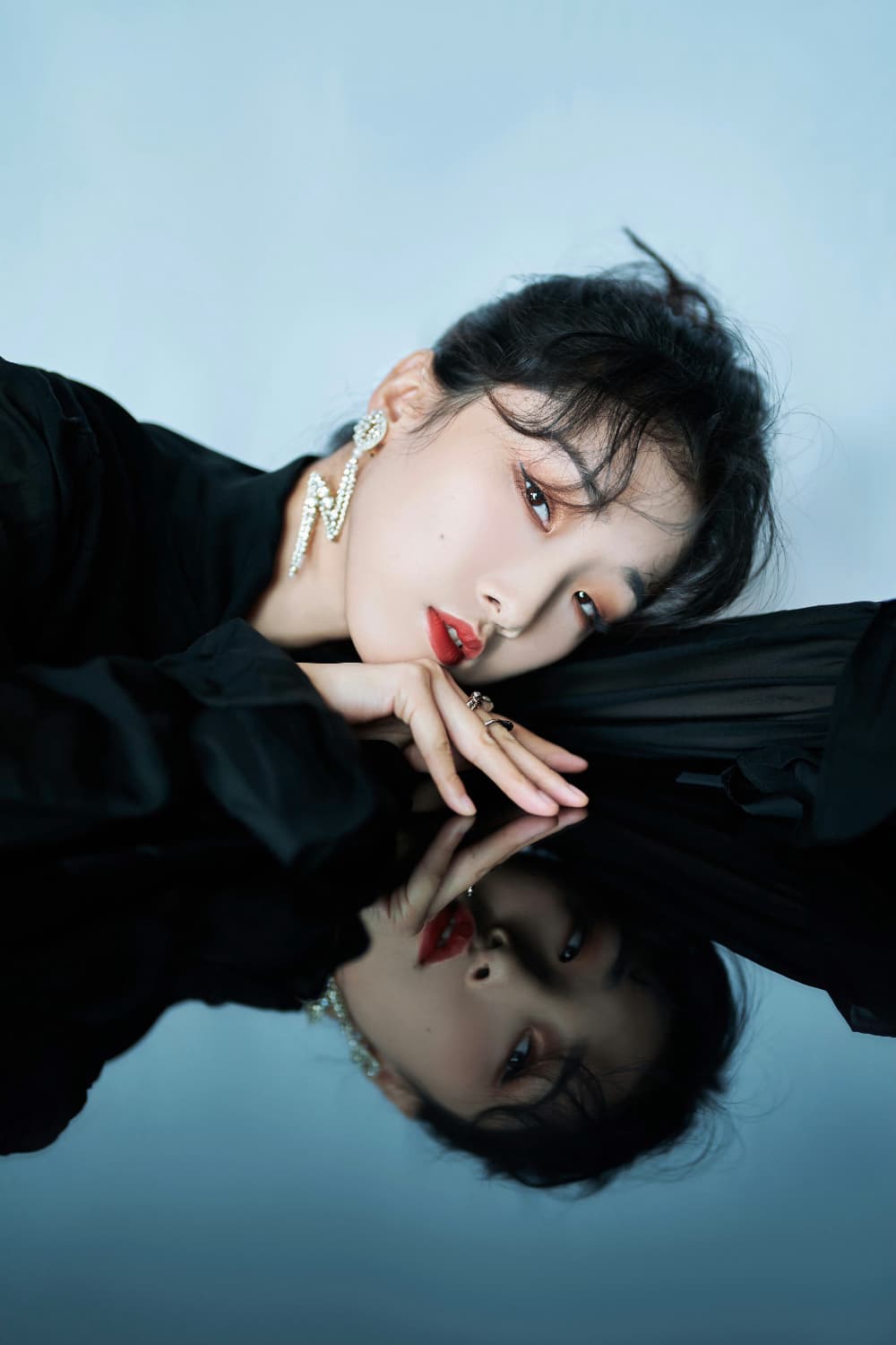 yamy眼睛太小了写真图片，小眼睛明星的代表！_1