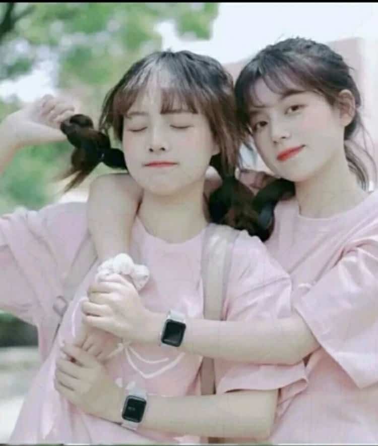 高级质感ins风双人闺蜜头像一人一张 女生真实照片微信头像_18