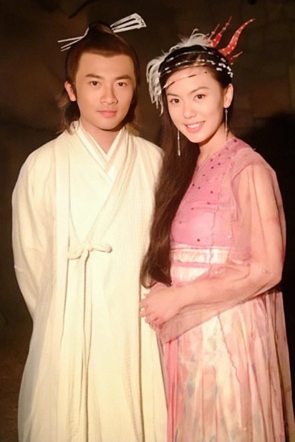 2003版《倚天屠龙记》里的大美人图片_13