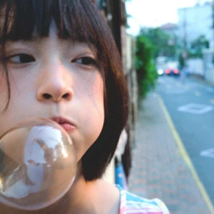 适合秋天的清冷氛围感女生头像 一看就让人心疼的真人森系女头_5