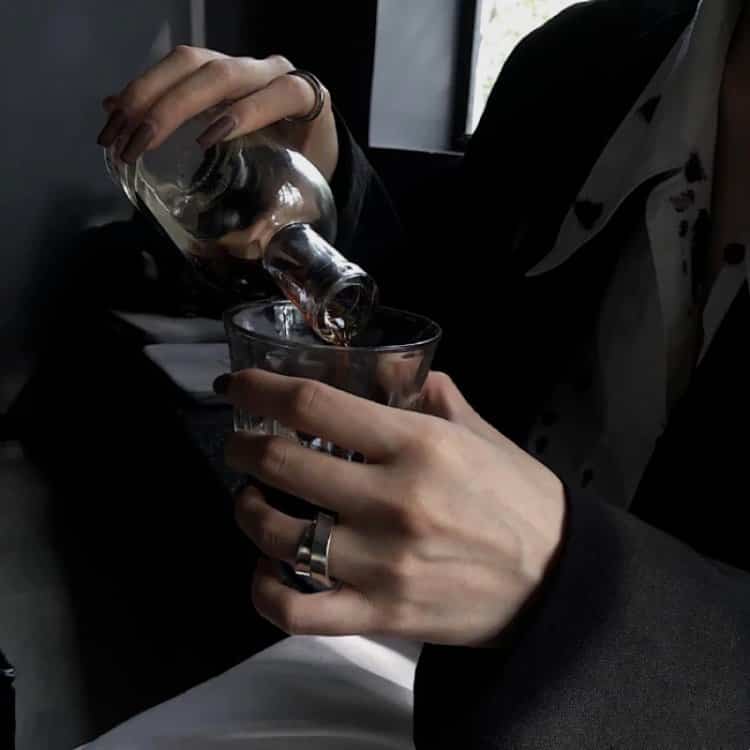 成熟男人西装商务风部位男头高清图 优质黑白色调男生头像_14