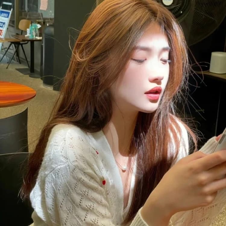 温柔干净且惊艳的头像女，温柔到爆的神仙头像女_8
