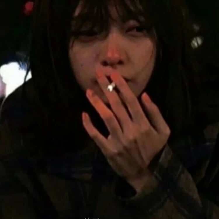 温柔清冷感忧郁男生头像 ins高级孤独感真人男头_16