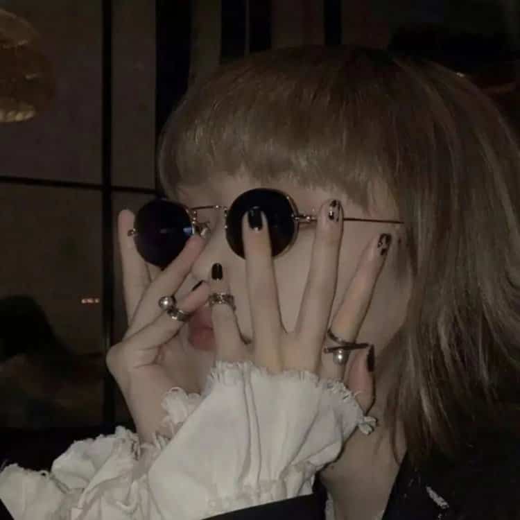 ins风小众高质量欧美真人女生头像 个性简单气质微信女头_7