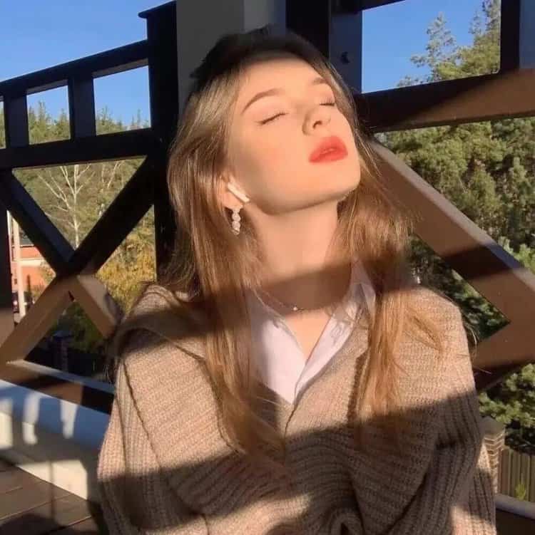 ins风小众高质量欧美真人女生头像 个性简单气质微信女头_10