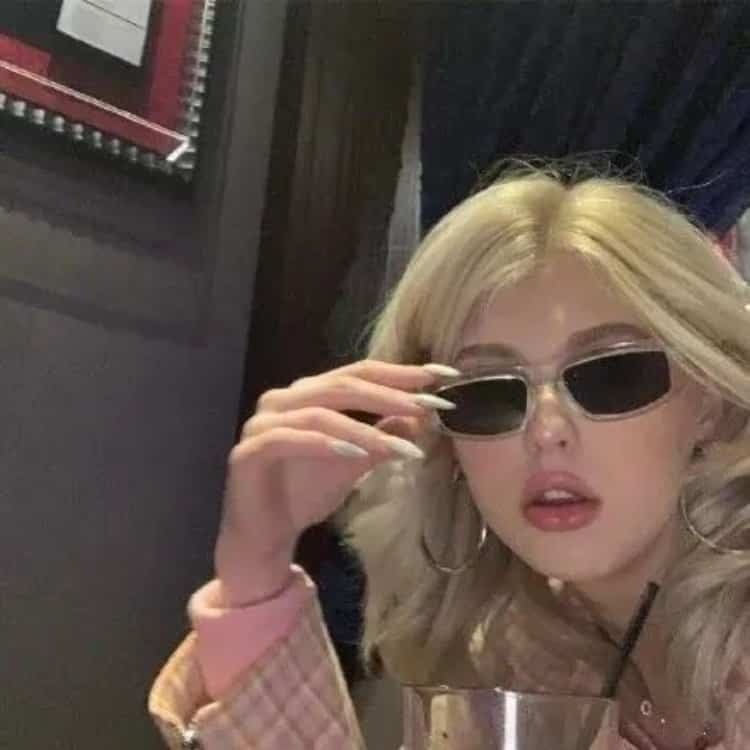 ins风小众高质量欧美真人女生头像 个性简单气质微信女头_15