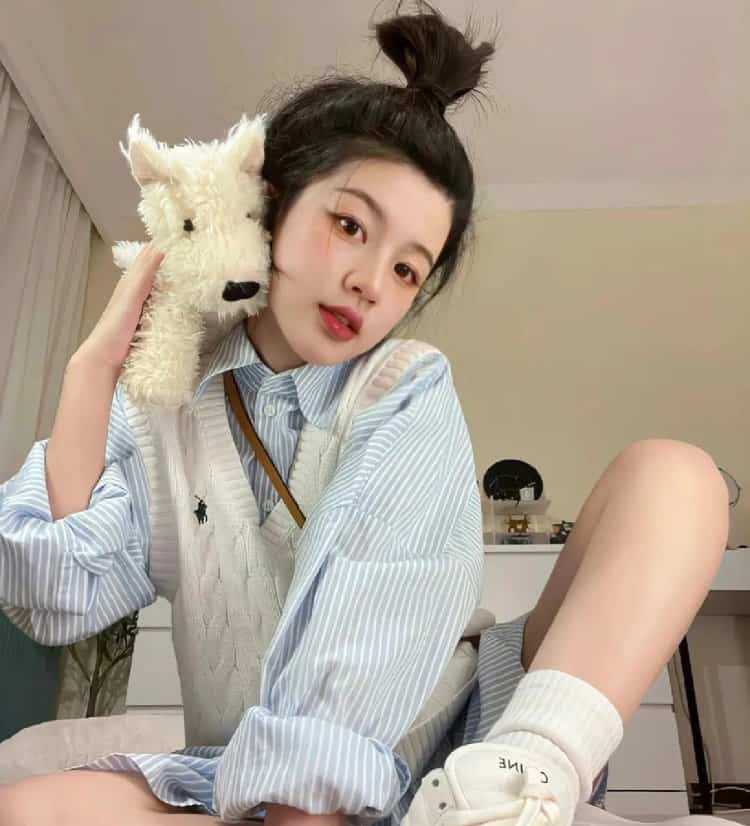 适合长期不换的真人女头 温柔娇小女孩专属干净微信头像_13