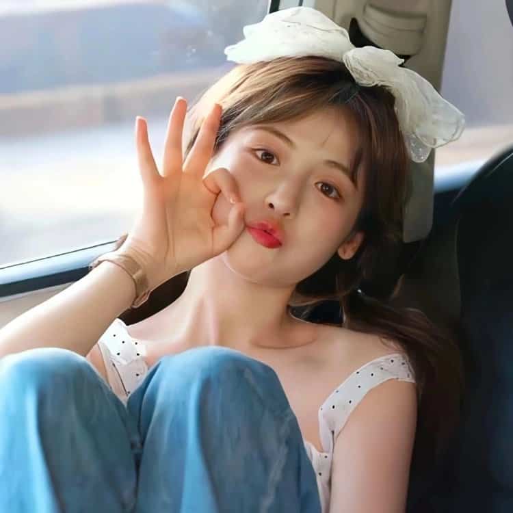 适合长期不换的真人女头 温柔娇小女孩专属干净微信头像_25