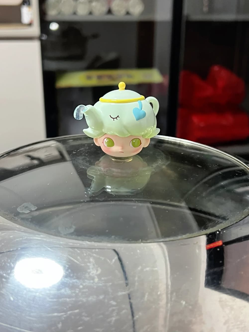 泡泡玛特的最大用处,爷爷把我的泡泡玛特当锅盖_1