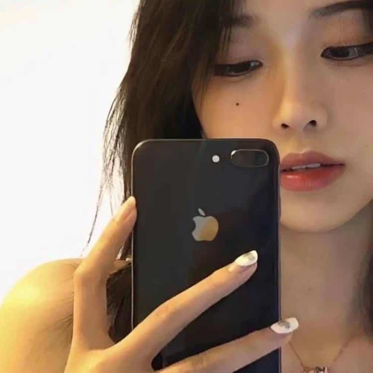 明显不会被怀疑的真人情侣头像 简单高级氛围感单人情头_9