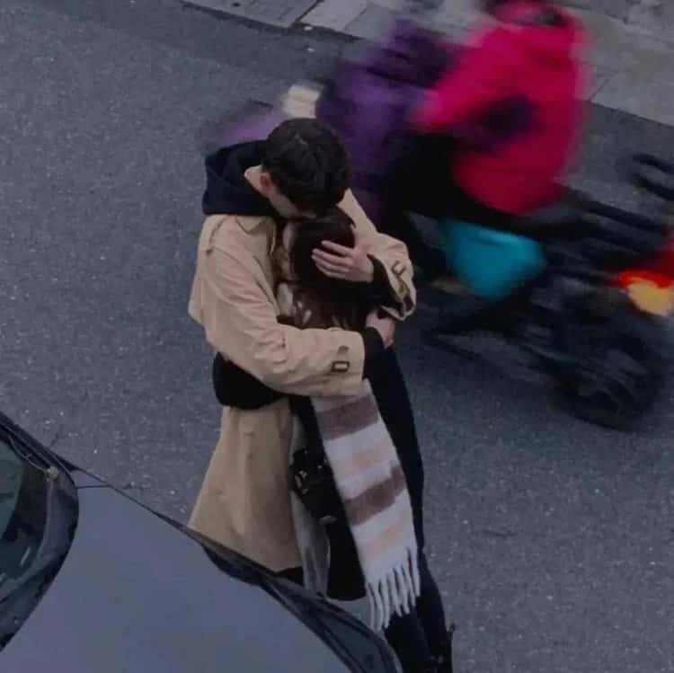 一男一女真人CP情侣头像 超甜纯欲双人情头_15