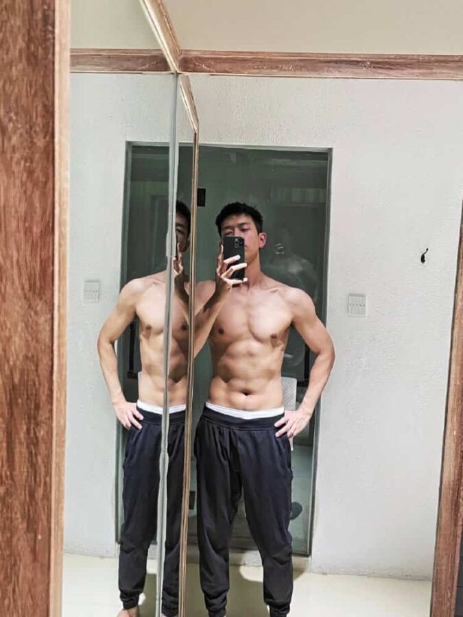 男明星身材肌肉照福利！李现腹肌超A痞帅风写真图_2