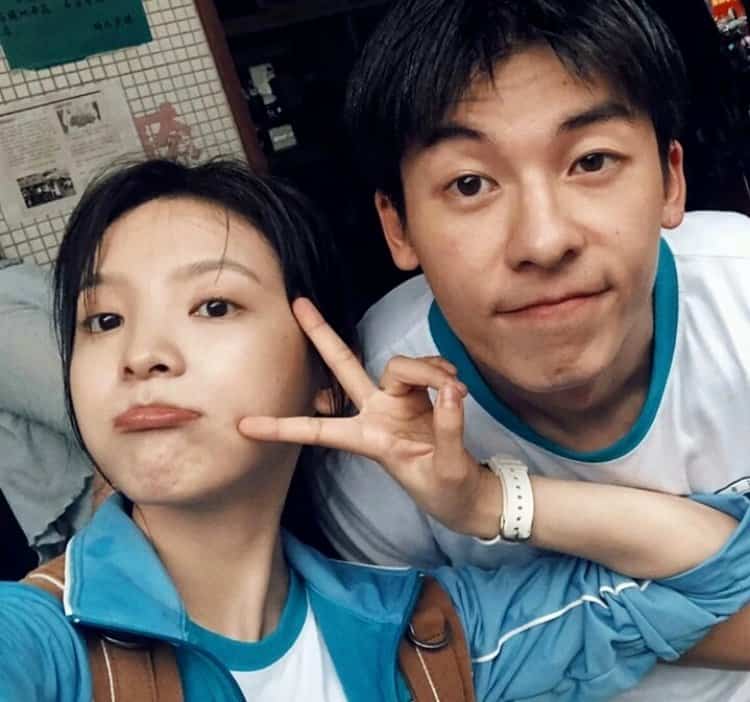 《你的婚礼》章若楠许光汉情侣头像 男女明星情侣CP微信头像图_9
