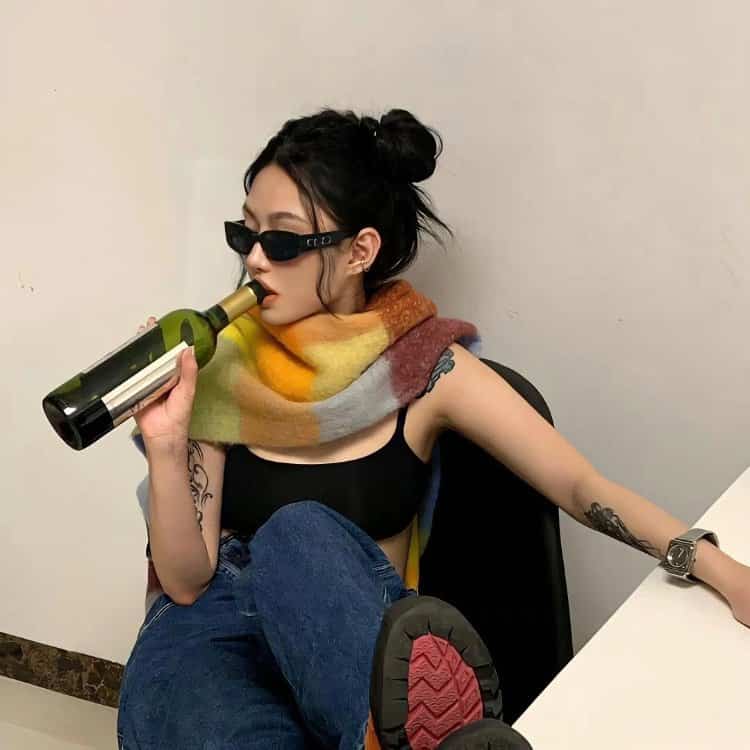 ins高级感成熟女人微信头像 小众网感温柔真人女头_13