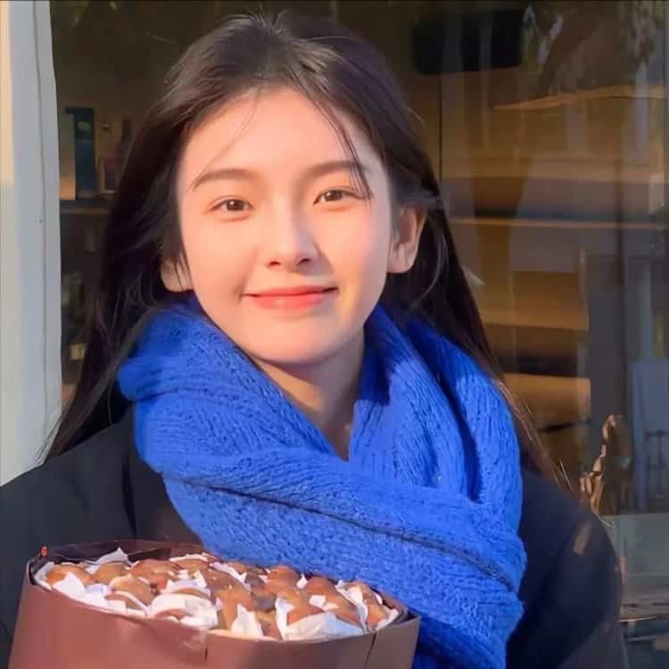 又好看又漂亮又美丽女生头像 又纯又欲高颜值真人女头_5