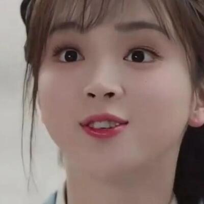 王爷派人给宫女酒里下药,好好感受本王!