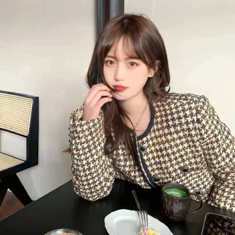 ins慵懒冷淡风好看但不是很明显的氛围感真人情头_9