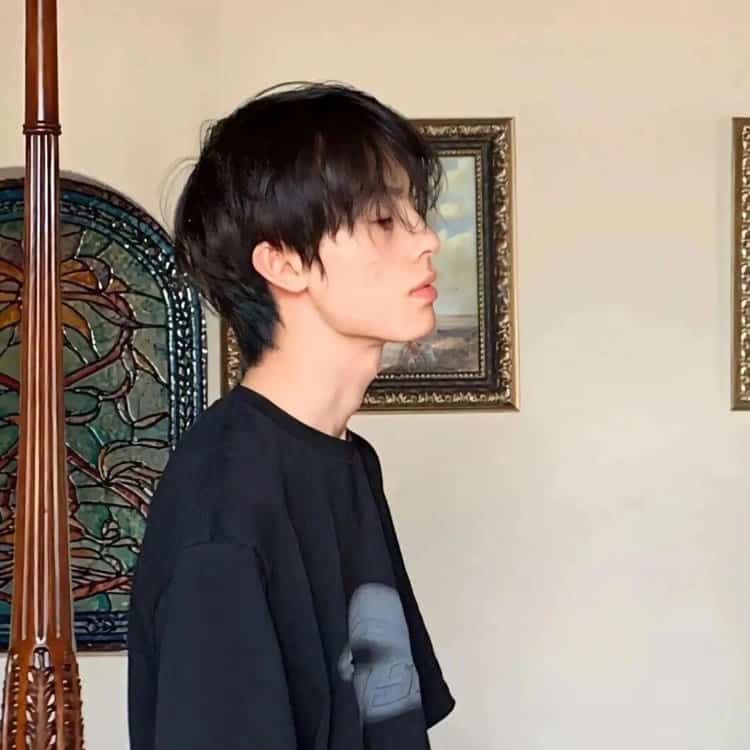 ins慵懒冷淡风好看但不是很明显的氛围感真人情头_6