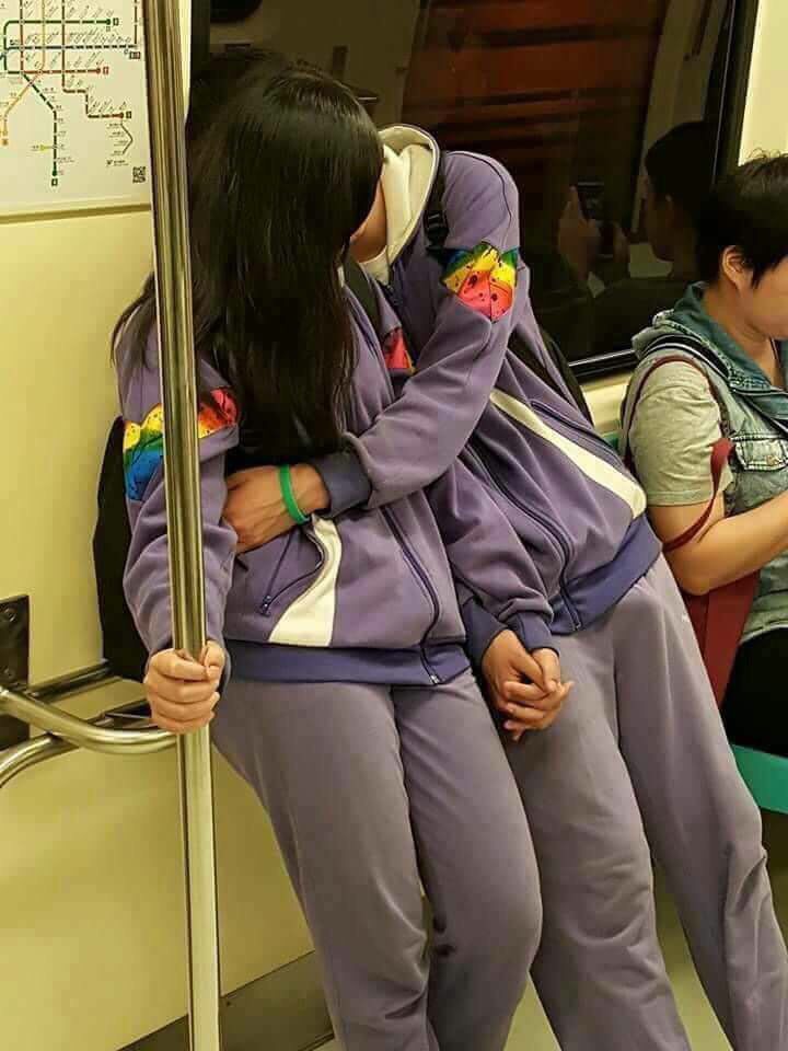 男生立起来是什么样子的图片_1