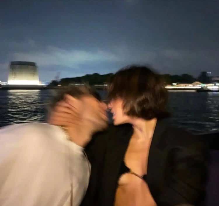 高清超级好看的欧美真人情头 高级感真人欧美风情侣头像_6