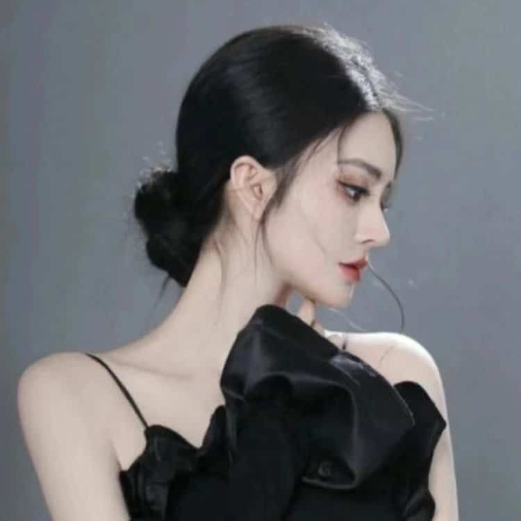 感性成熟女生头像图片 35岁有韵味女人头像_17