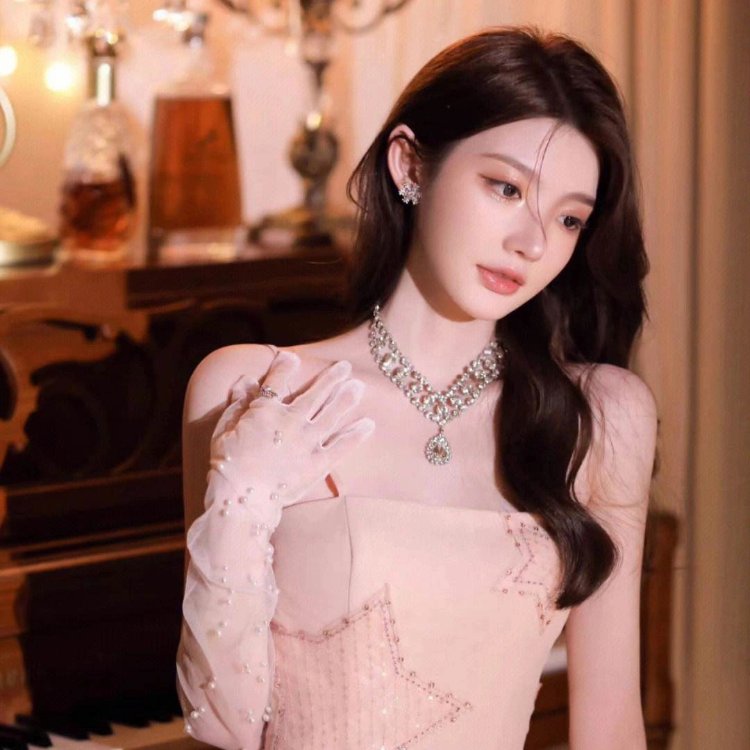 名媛风千金大小姐真人女生头像 有钱人财阀千金女头_14