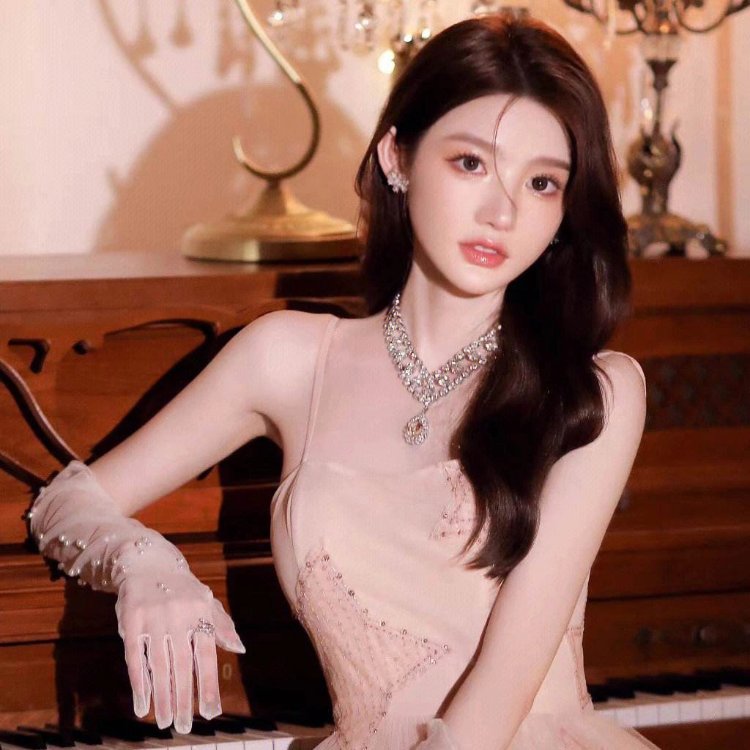 名媛风千金大小姐真人女生头像 有钱人财阀千金女头_19