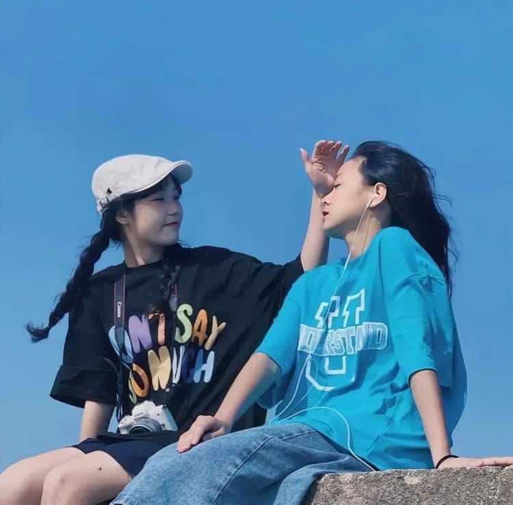 超火双人合照闺蜜头像 神仙闺蜜头像一左一右高清图_15